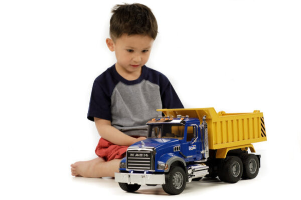 MACK® Granite Dump Truck - Premium 1:50 Scale Die-Cast Model (24.12.8 Series) - Image 2