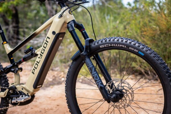 Polygon Siskiu TE-N – Bosch-Powered E-Enduro Dominator 140mm of Turbocharged Trail Destruction – Where Power Meets Precision - Image 7