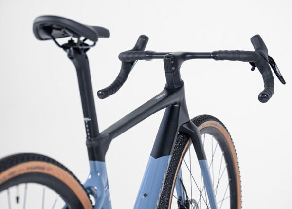 AVALANCHE Roam Carbon Gravel Bike (2025) – Ultimate Adventure Machine - Image 3